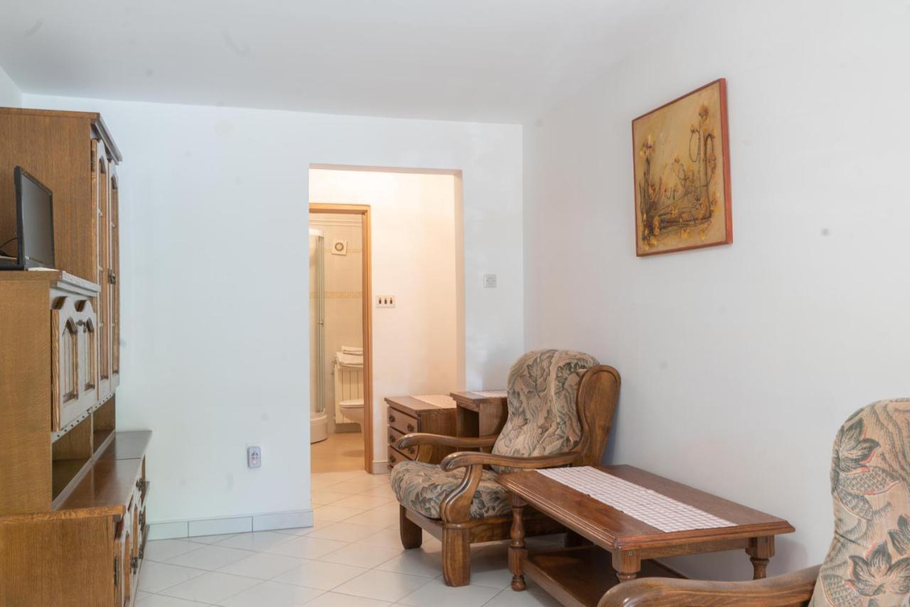 Rooms Ljubica Cres Exteriér fotografie